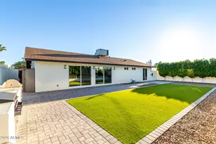 1232 E Broadmor Dr, Tempe, AZ 85282 - Photo 43