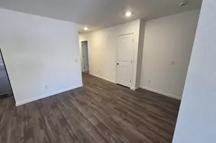 9310 W Swansea Dr, Arizona City, AZ 85123 - Photo 5