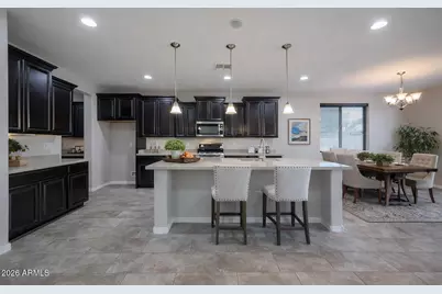 18248 W Montecito Avenue, Goodyear, AZ 85395 - Photo 9