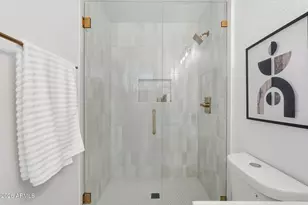 816 W Julie Dr, Tempe, AZ 85283 - Photo 23