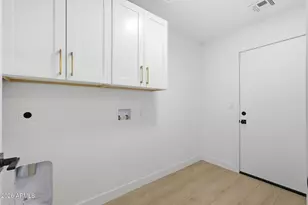 816 W Julie Dr, Tempe, AZ 85283 - Photo 11