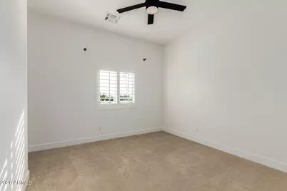 4529 E Glenrosa Avenue, Phoenix, AZ 85018 - Photo 37