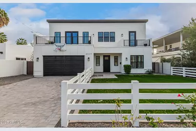 4529 E Glenrosa Avenue, Phoenix, AZ 85018 - Photo 1