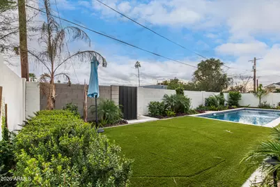 4529 E Glenrosa Avenue, Phoenix, AZ 85018 - Photo 3