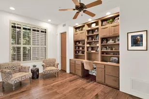 8400 E Dixileta Dr, Scottsdale, AZ 85266 - Photo 15