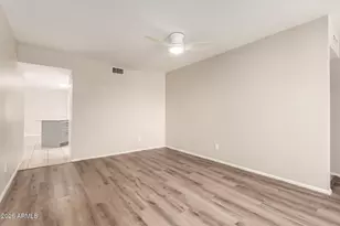 1833 W Citrus Way, Phoenix, AZ 85015 - Photo 7