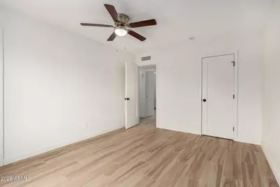 15055 N 21st Place, Phoenix, AZ 85022 - Photo 17