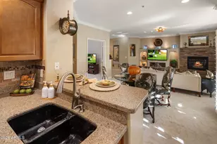 21320 N 56th St, Phoenix, AZ 85054 - Photo 9