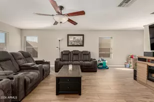 885 E Lakeview Dr, San Tan Valley, AZ 85143 - Photo 5