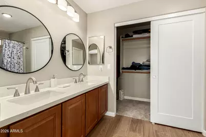 885 E Lakeview Drive, San Tan Valley, AZ 85143 - Photo 19