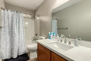 885 E Lakeview Dr, San Tan Valley, AZ 85143 - Photo 31