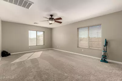 885 E Lakeview Drive, San Tan Valley, AZ 85143 - Photo 13