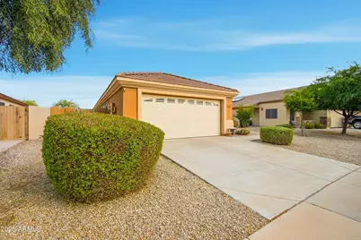 12675 S 175th Avenue, Goodyear, AZ 85338 - Photo 3