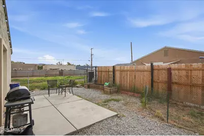 2515 E Atlanta Avenue, Phoenix, AZ 85040 - Photo 15