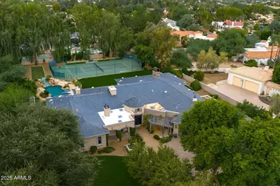 8660 N Morning Glory Road, Paradise Valley, AZ 85253 - Photo 49