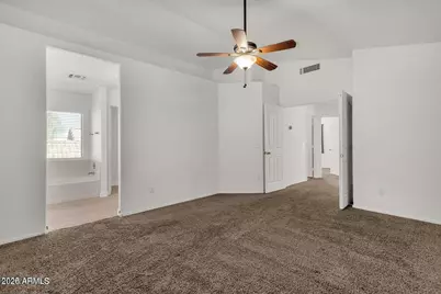 822 N Naples Drive, Chandler, AZ 85226 - Photo 9