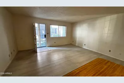 700 W University Drive #Unit 108, Tempe, AZ 85281 - Photo 3