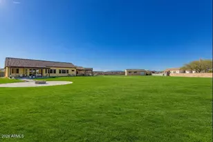 228 W Weld St, San Tan Valley, AZ 85143 - Photo 5