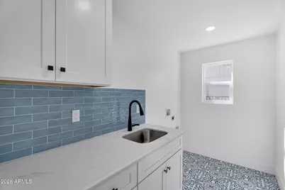 1559 N Upland Circle, Mesa, AZ 85201 - Photo 33