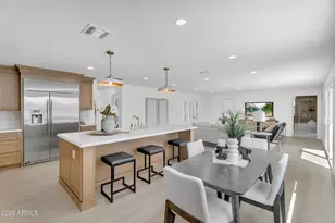 1559 N Upland Cir, Mesa, AZ 85201 - Photo 17