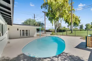 1559 N Upland Cir, Mesa, AZ 85201 - Photo 35