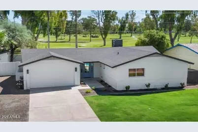 1559 N Upland Circle, Mesa, AZ 85201 - Photo 1