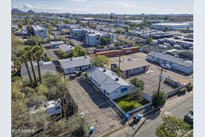 1713 N 31st Place, Phoenix, AZ 85008 - Photo 3