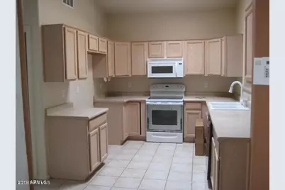 11037 W Granada Road, Avondale, AZ 85392 - Photo 5