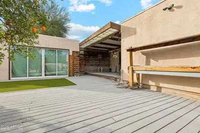 307 E Catalina Drive, Phoenix, AZ 85012 - Photo 23