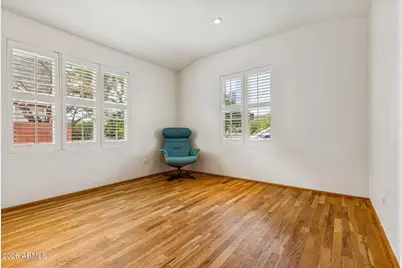 307 E Catalina Drive, Phoenix, AZ 85012 - Photo 21