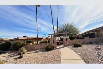 13885 N 111th Avenue, Sun City, AZ 85351 - Photo 11
