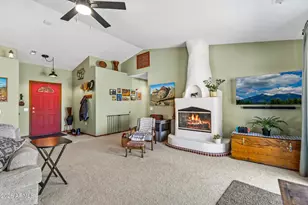 8980 Crystal View Ln, Flagstaff, AZ 86004 - Photo 7