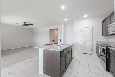 18354 N Buckhorn Trail, Maricopa, AZ 85138 - Photo 17