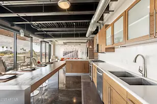 4020 N Scottsdale Rd, Scottsdale, AZ 85251 - Photo 13