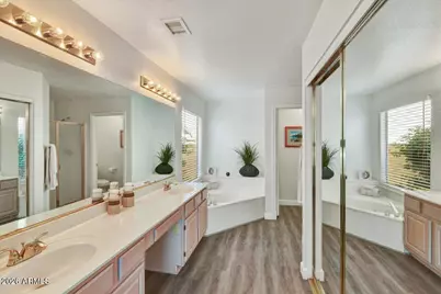 19530 N 89th Drive, Peoria, AZ 85382 - Photo 11