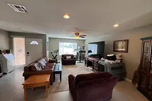 2118 S Shannon Dr, Tempe, AZ 85282 - Photo 17