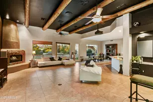 8956 E Stage Coach Pass Rd, Carefree, AZ 85377 - Photo 11