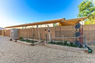 7536 W Molly Dr, Peoria, AZ 85383 - Photo 67