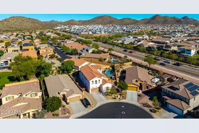 7536 W Molly Drive, Peoria, AZ 85383 - Photo 3