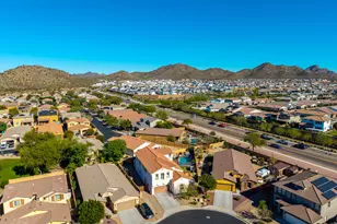 7536 W Molly Dr, Peoria, AZ 85383 - Photo 3