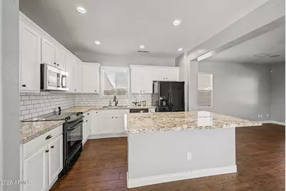 20878 W Hamilton Street, Buckeye, AZ 85396 - Photo 3