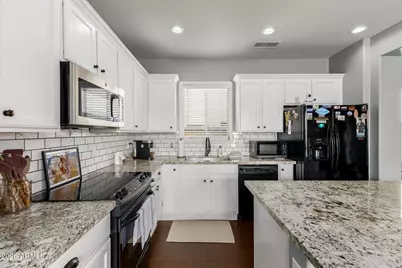 20878 W Hamilton Street, Buckeye, AZ 85396 - Photo 21