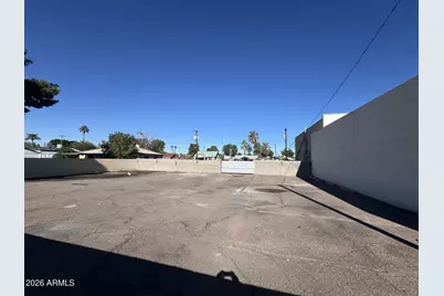 236 N Country Club Drive, Mesa, AZ 85201 - Photo 9