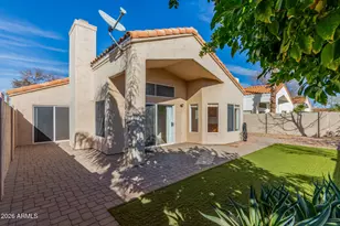 4109 E Mercer Ln, Phoenix, AZ 85028 - Photo 33