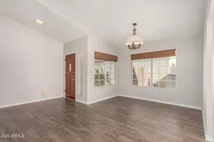 4109 E Mercer Ln, Phoenix, AZ 85028 - Photo 7