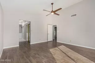 4109 E Mercer Ln, Phoenix, AZ 85028 - Photo 21