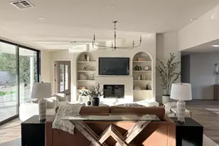 3131 E Las Rocas Dr, Phoenix, AZ 85028 - Photo 5