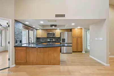 19135 N 92nd Avenue, Peoria, AZ 85382 - Photo 21