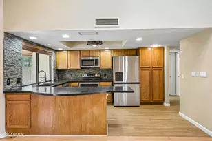 19135 N 92nd Ave, Peoria, AZ 85382 - Photo 23