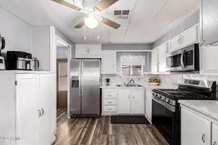 2650 W Union Hills Dr, Phoenix, AZ 85027 - Photo 41